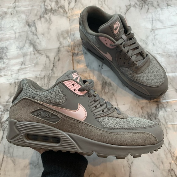 air max 90 dust arctic pink